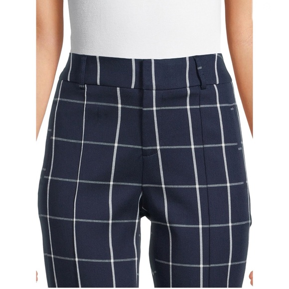 Women's Pull On Capri Pants - Picture 4 of 5